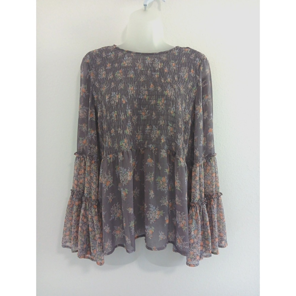AE Boho Tunic Top Womens Medium Lilac Purple Floral Flowing Smocking Sheer Girly
